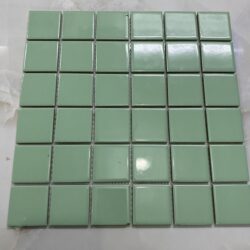 gach mosaic mau xanh mint men bong