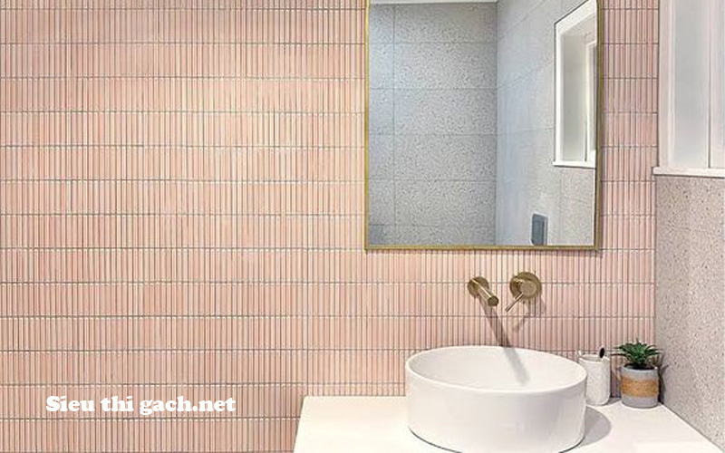 Trang trí phòng tắm bằng mẫu gạch dạng vỉ hình chữ nhật