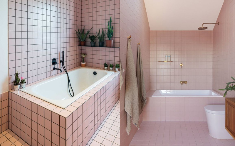Trang trí phòng tắm bằng mẫu gạch kích thước 20x20cm màu hồng phấn
